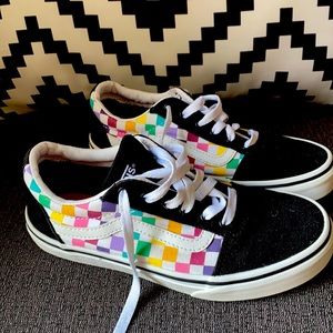 Old Skool Checkered Suede. Excellent condition.